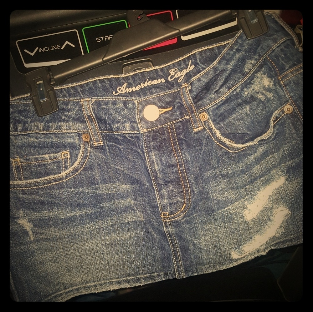 American eagle mini skirt